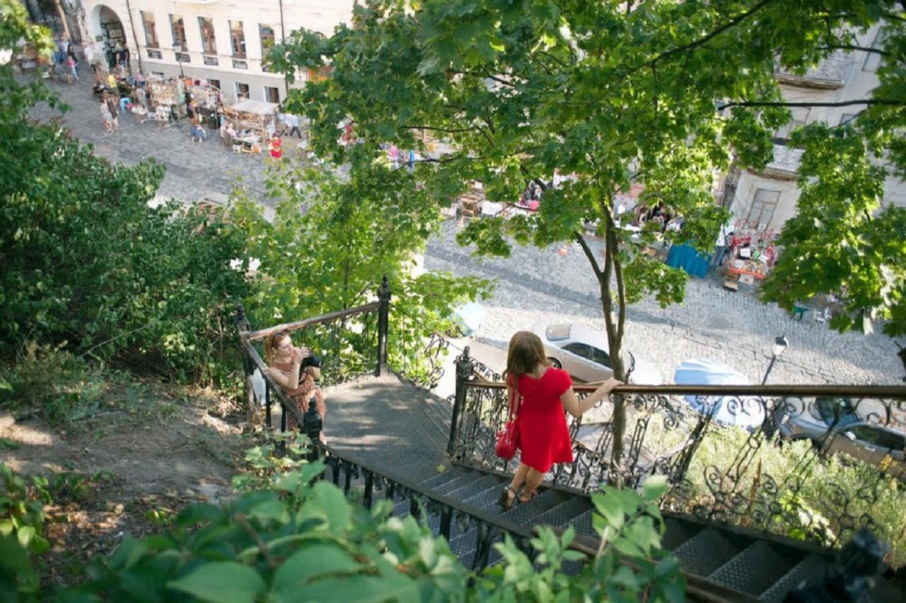 קייב Podil Apart Near Poschtova Square History Center מראה חיצוני תמונה