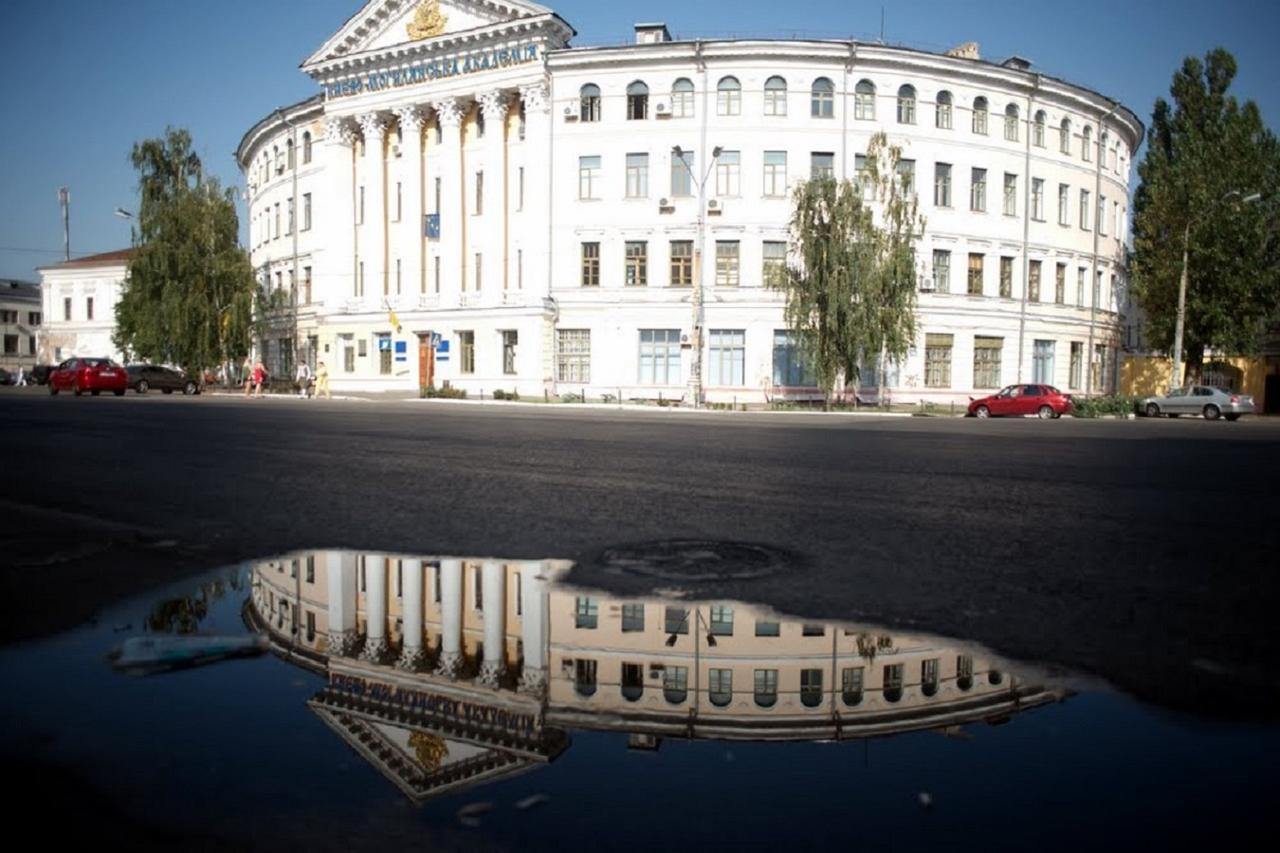 קייב Podil Apart Near Poschtova Square History Center מראה חיצוני תמונה